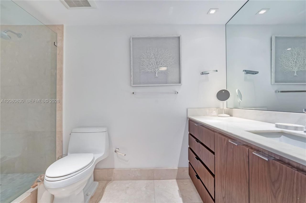 2025 Brickell Ave , Unit 706, Miami, FL 33129 Photo