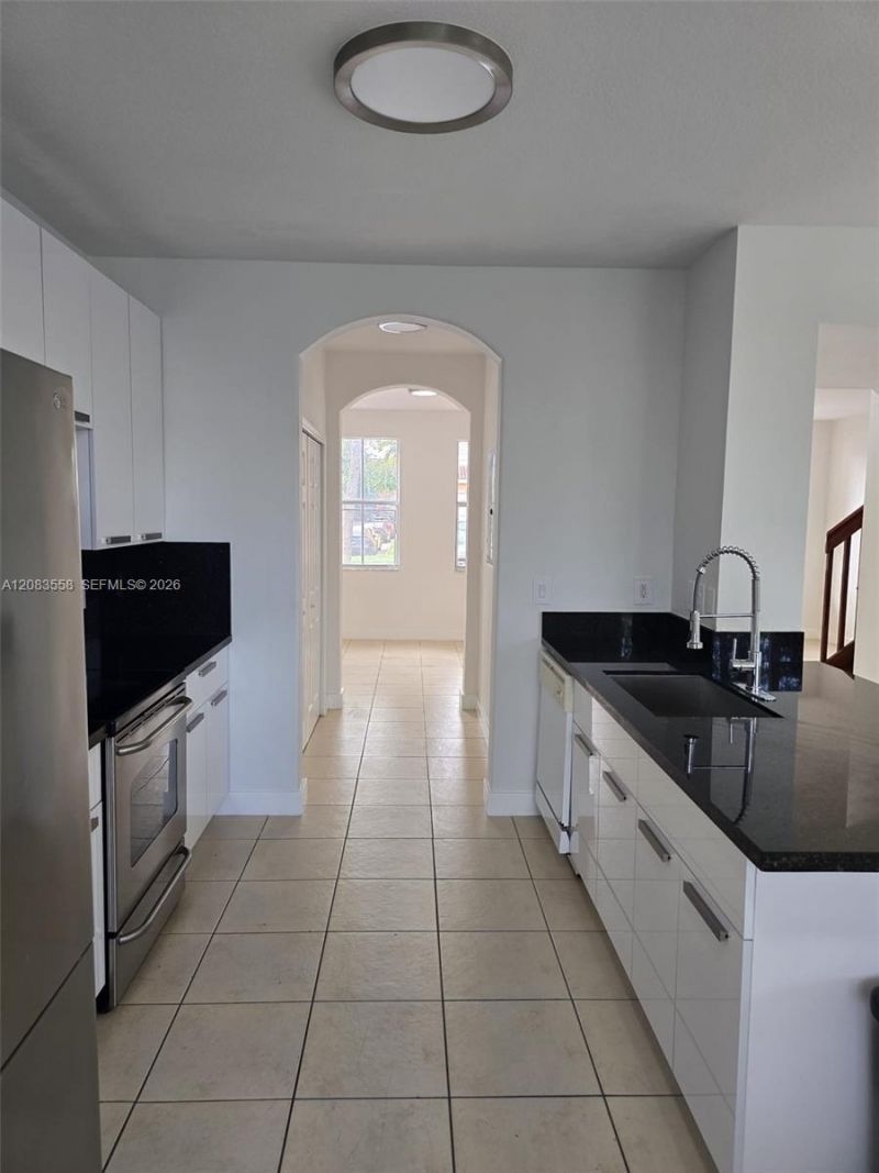 10824 SW 240th Ln , Homestead, FL 33032 Photo