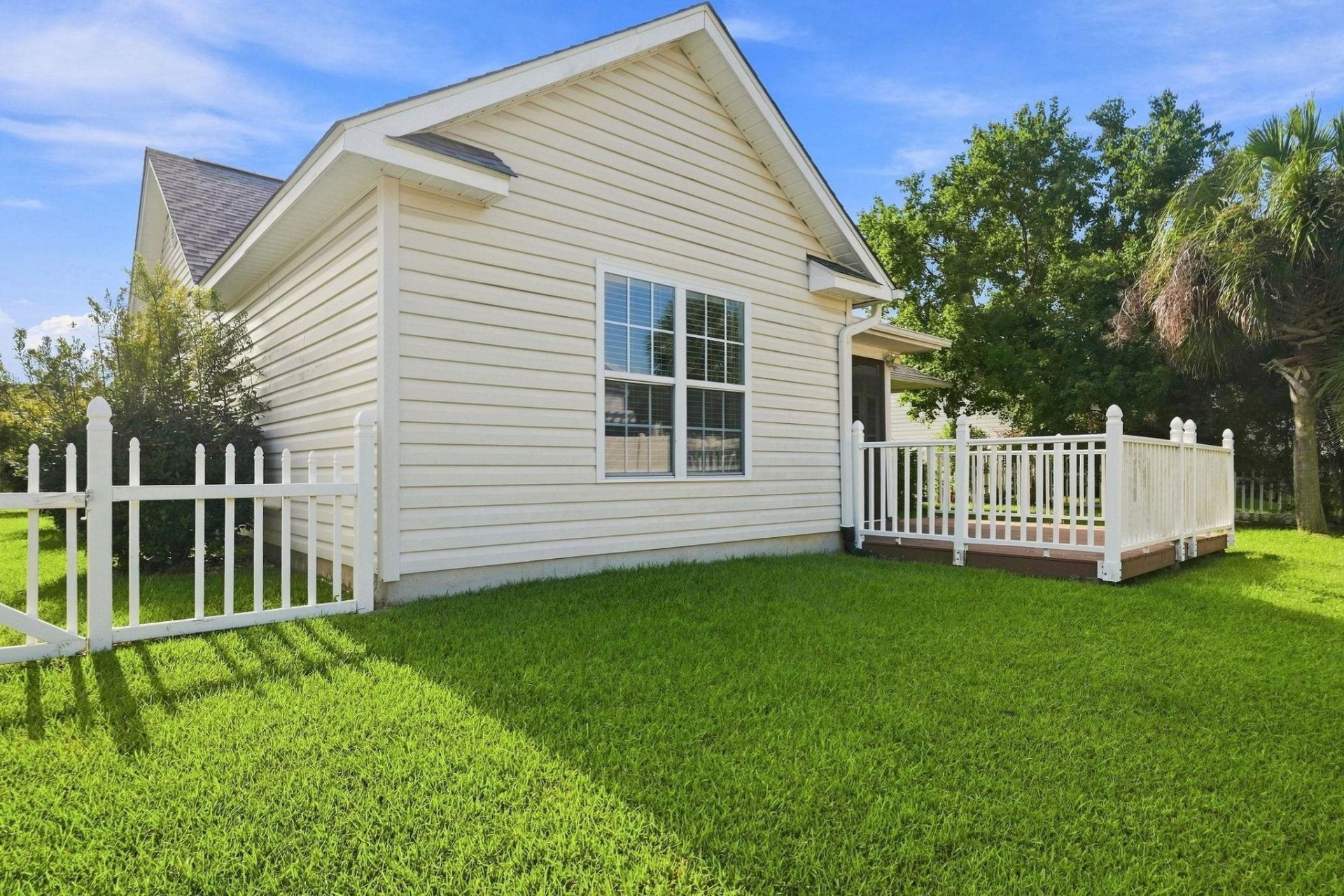 201 Coldwater Circle Photo 17