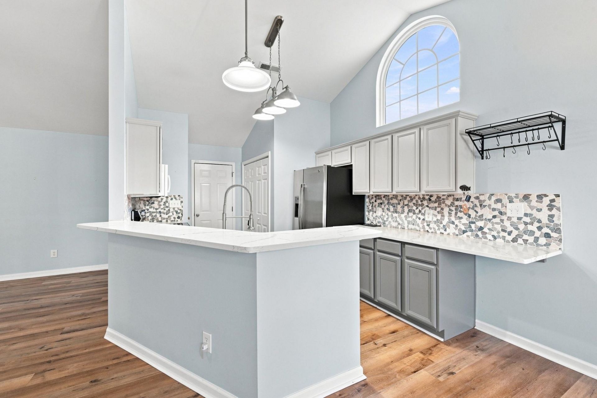 201 Coldwater Circle Photo 4