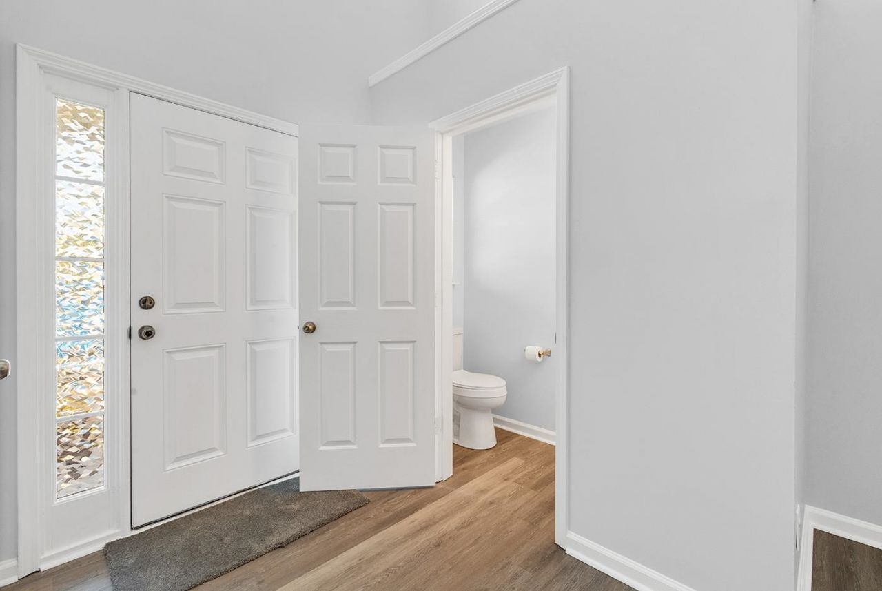 1068 Harvester Circle  Photo 22