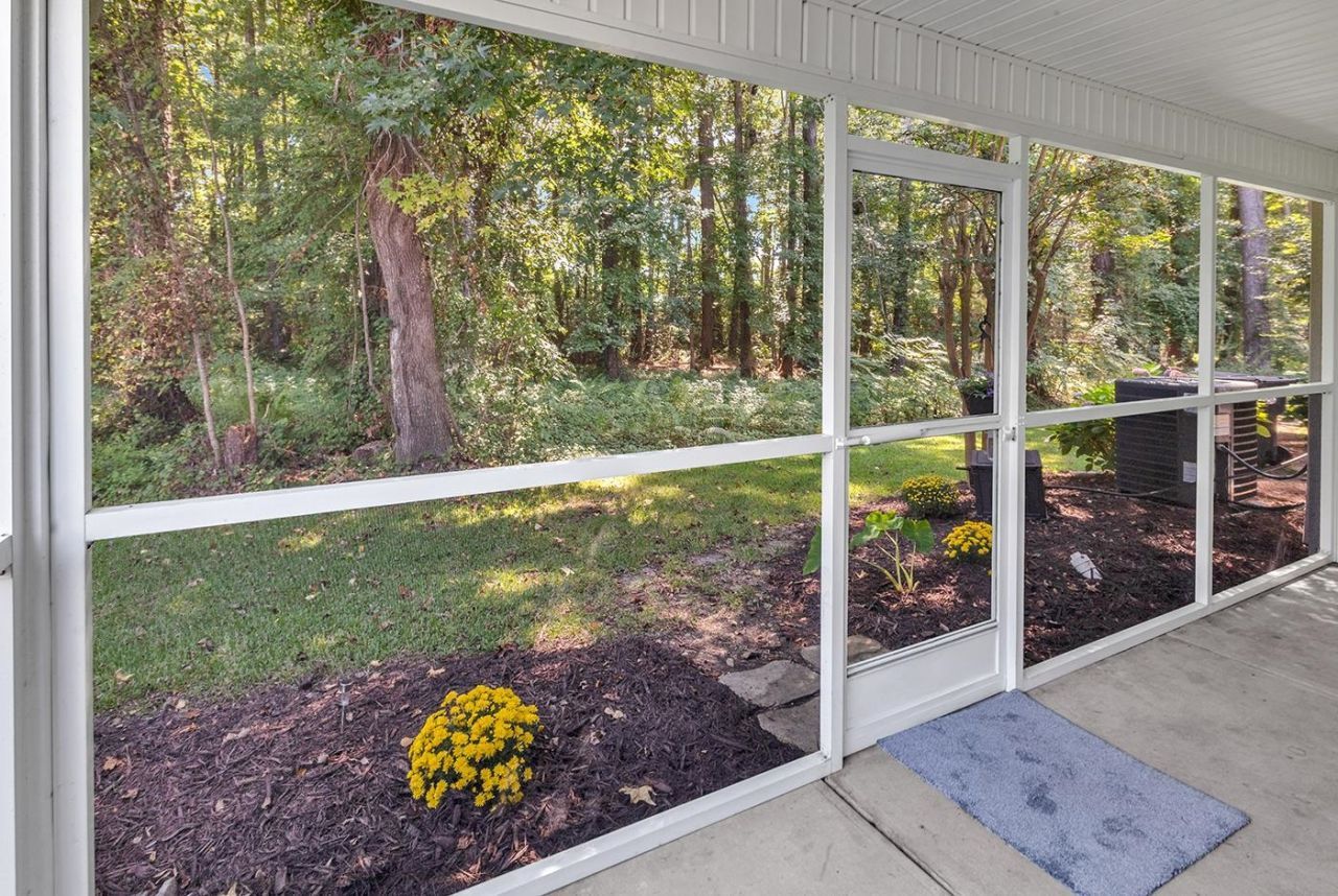 1068 Harvester Circle  Photo 24