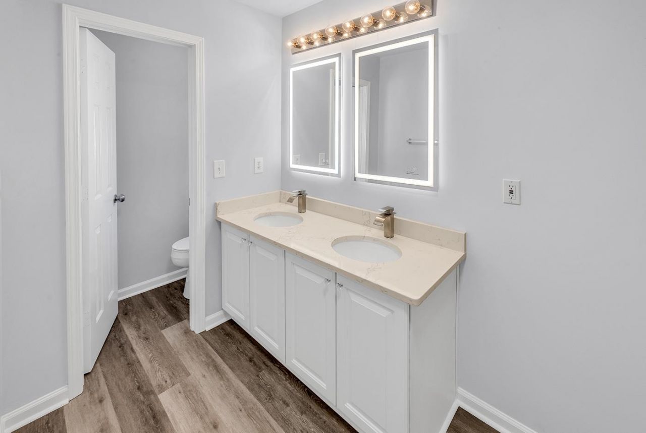 1068 Harvester Circle  Photo 34