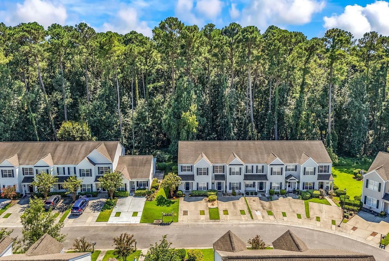1068 Harvester Circle  Photo 44