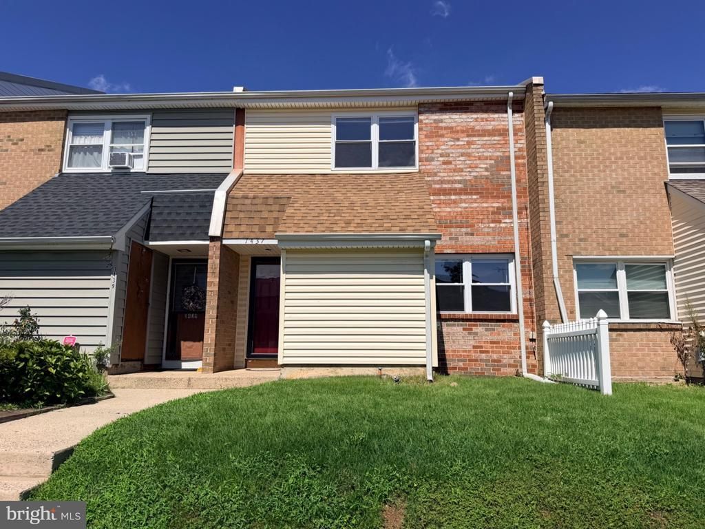 1437 ATTERBURY WAY , BENSALEM, PA 19020