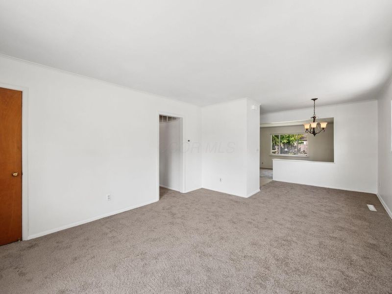 1062 Strimple Avenue, Columbus, OH 43229 Photo 6