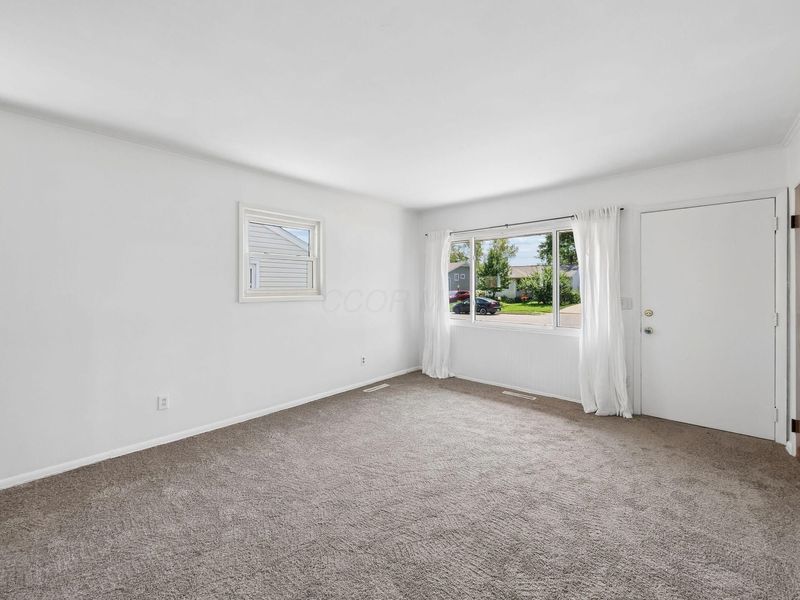 1062 Strimple Avenue, Columbus, OH 43229 Photo 7