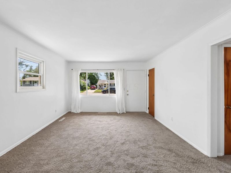 1062 Strimple Avenue, Columbus, OH 43229 Photo 8