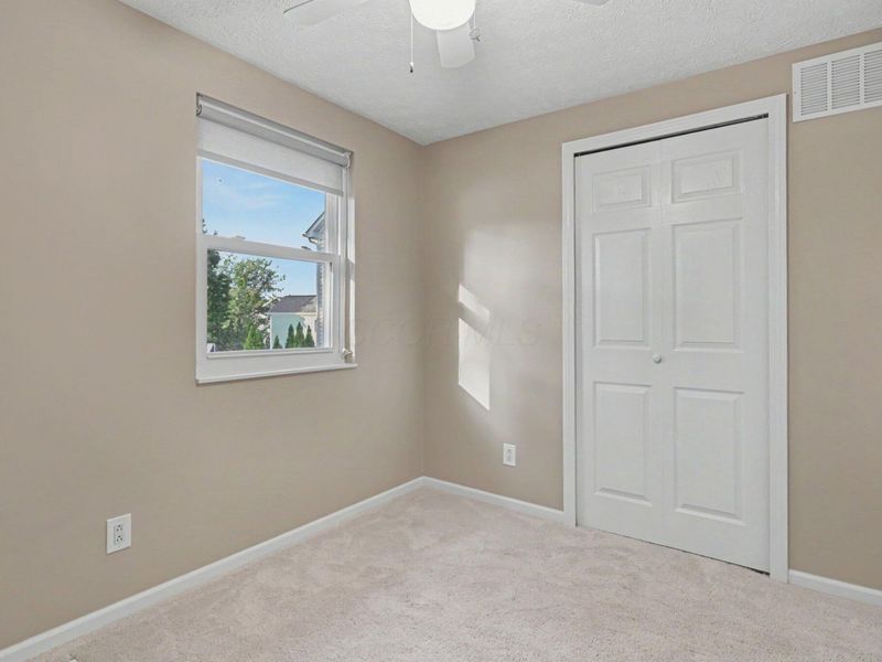 1990 Palouse Drive, London, OH 43140 Photo 27