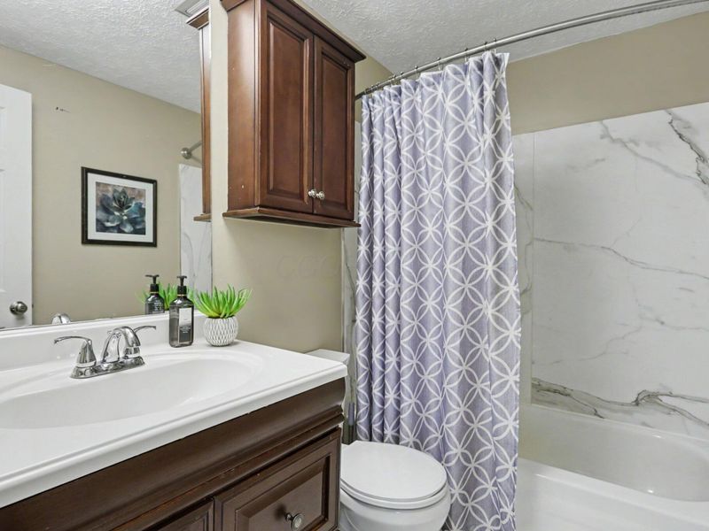 1990 Palouse Drive, London, OH 43140 Photo 32