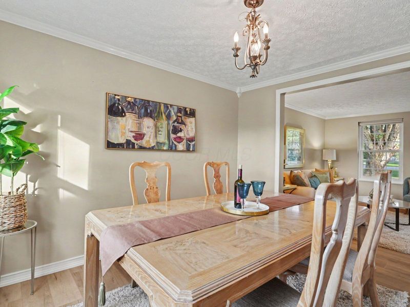 1990 Palouse Drive, London, OH 43140 Photo 6