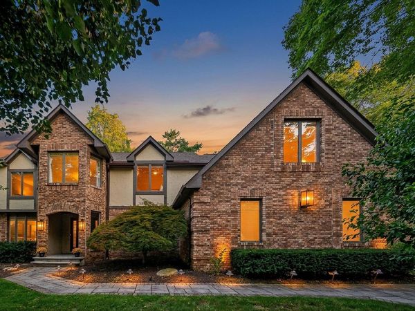 8117 Linden Leaf Circle, Columbus, OH 43235
