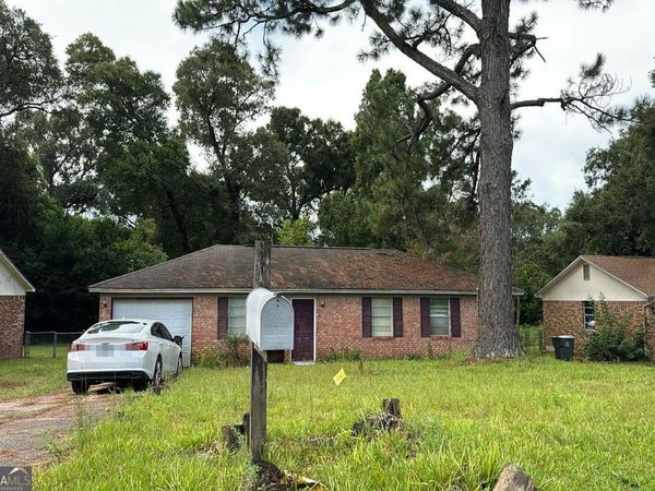 5711 Scotland Road, Pensacola, FL 32526