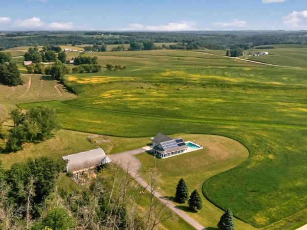 4459 130th Street NW, Mazeppa, MN 55956