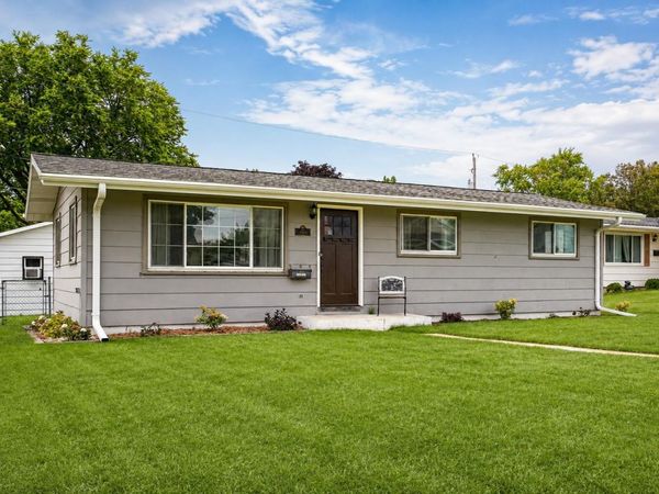 524 Orchard St, Burlington, WI 53105