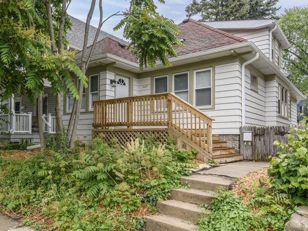 3226 N Newhall St, Milwaukee, WI 53211