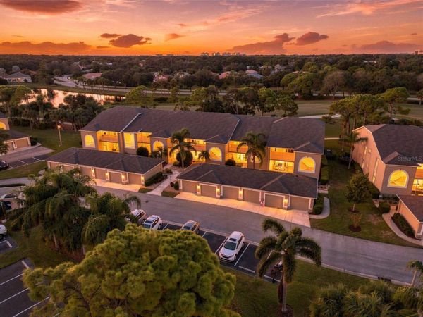 9570 HIGH GATE DRIVE , Unit 1715, SARASOTA, FL 34238