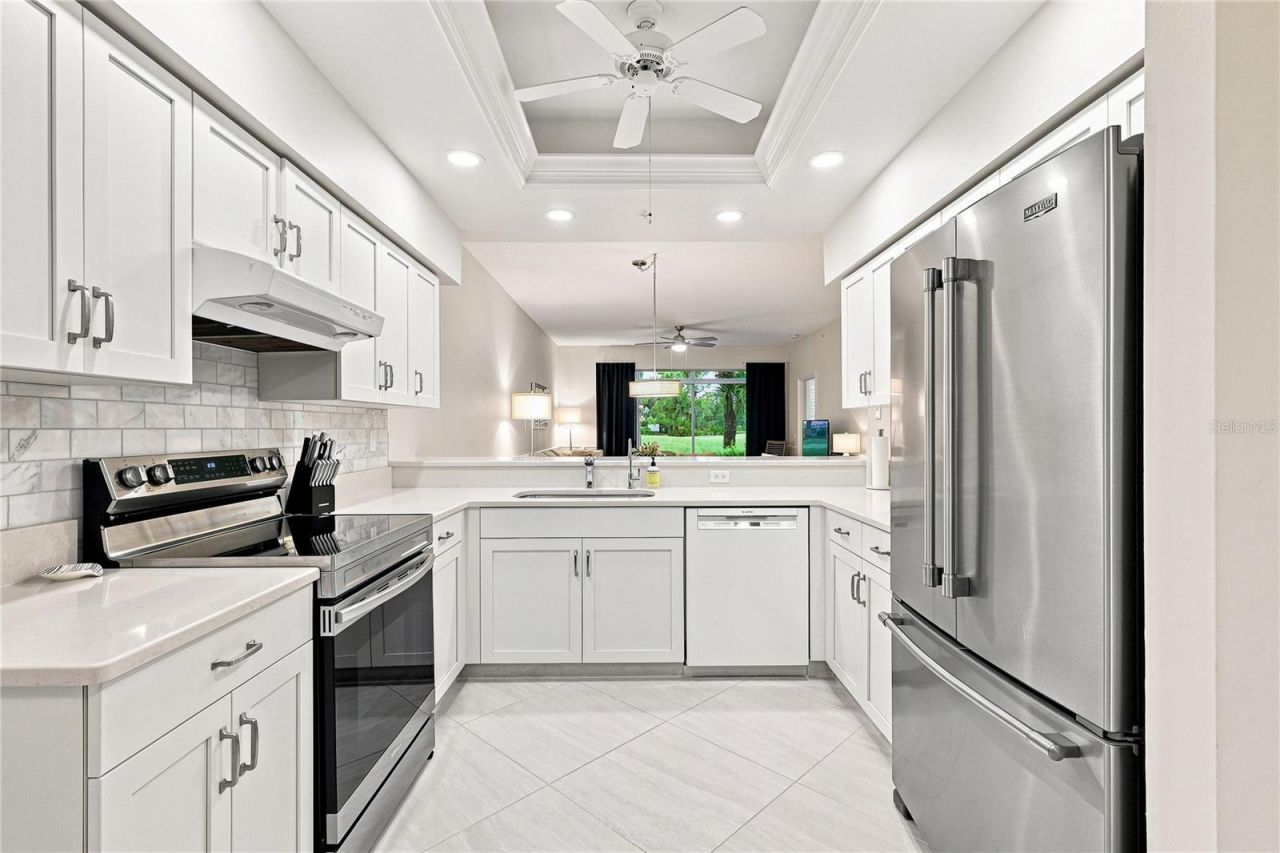 9570 High Gate Drive, Unit 1715, Sarasota, FL 34238 Photo