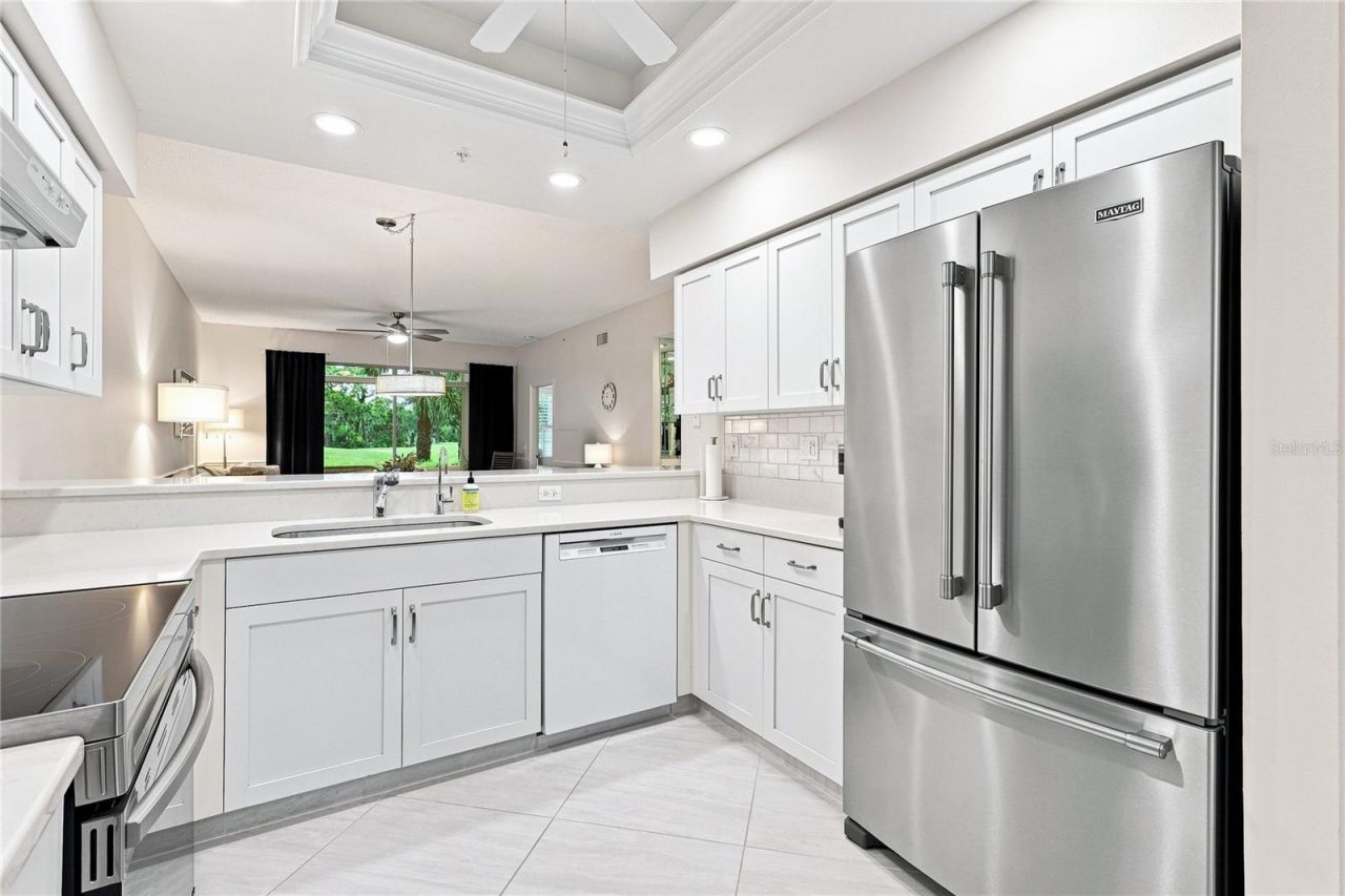 9570 High Gate Drive, Unit 1715, Sarasota, FL 34238 Photo