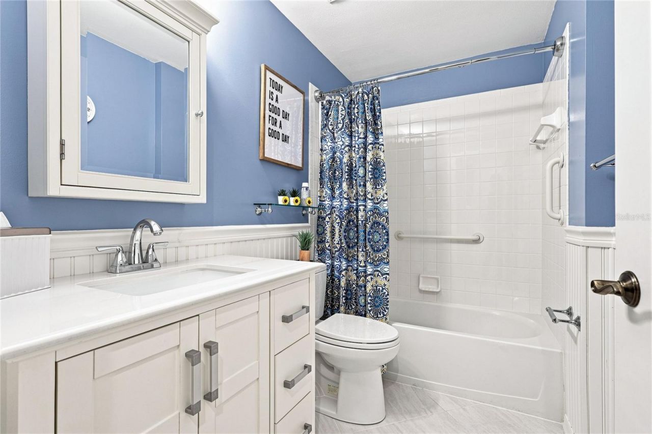 9570 High Gate Drive, Unit 1715, Sarasota, FL 34238 Photo