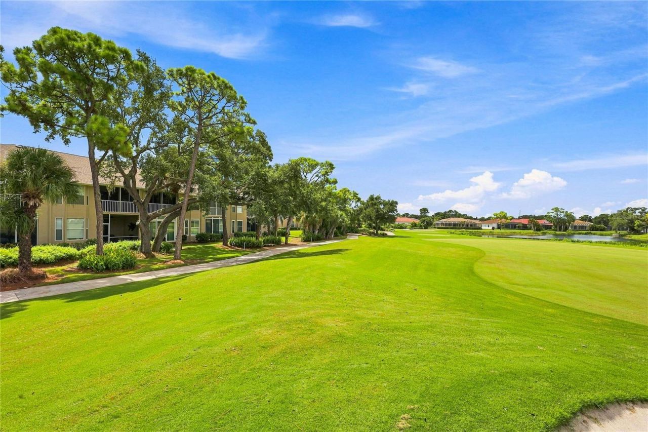 9570 High Gate Drive, Unit 1715, Sarasota, FL 34238 Photo