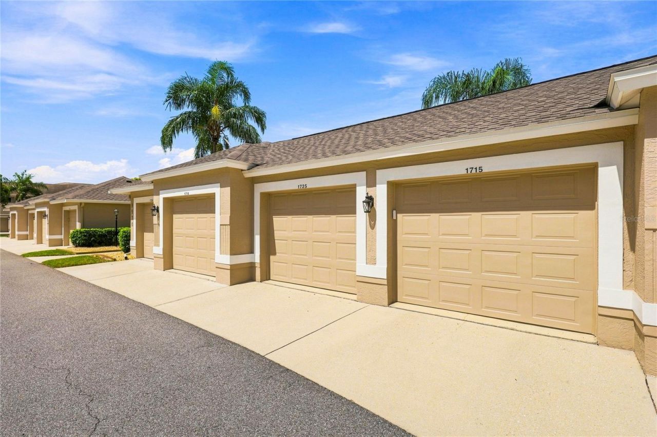 9570 High Gate Drive, Unit 1715, Sarasota, FL 34238 Photo