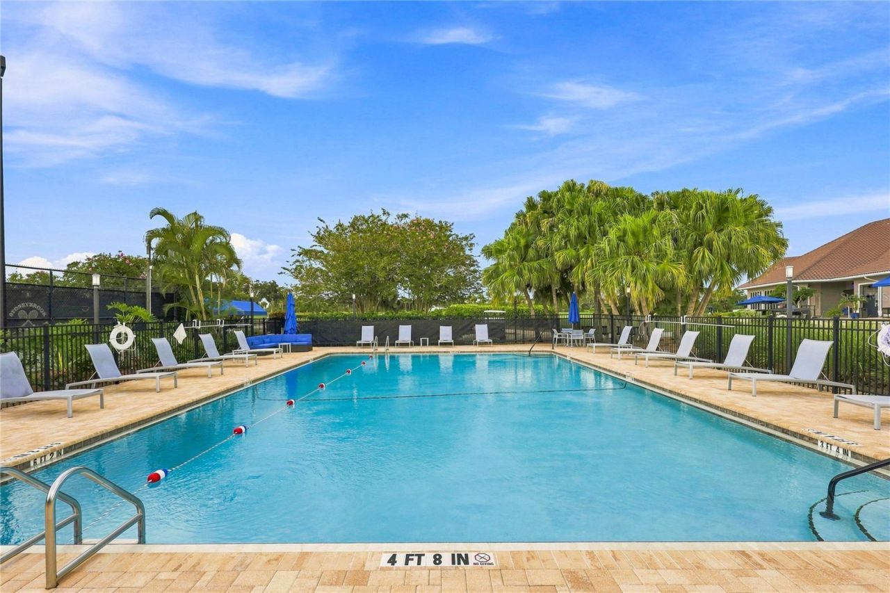9570 High Gate Drive, Unit 1715, Sarasota, FL 34238 Photo