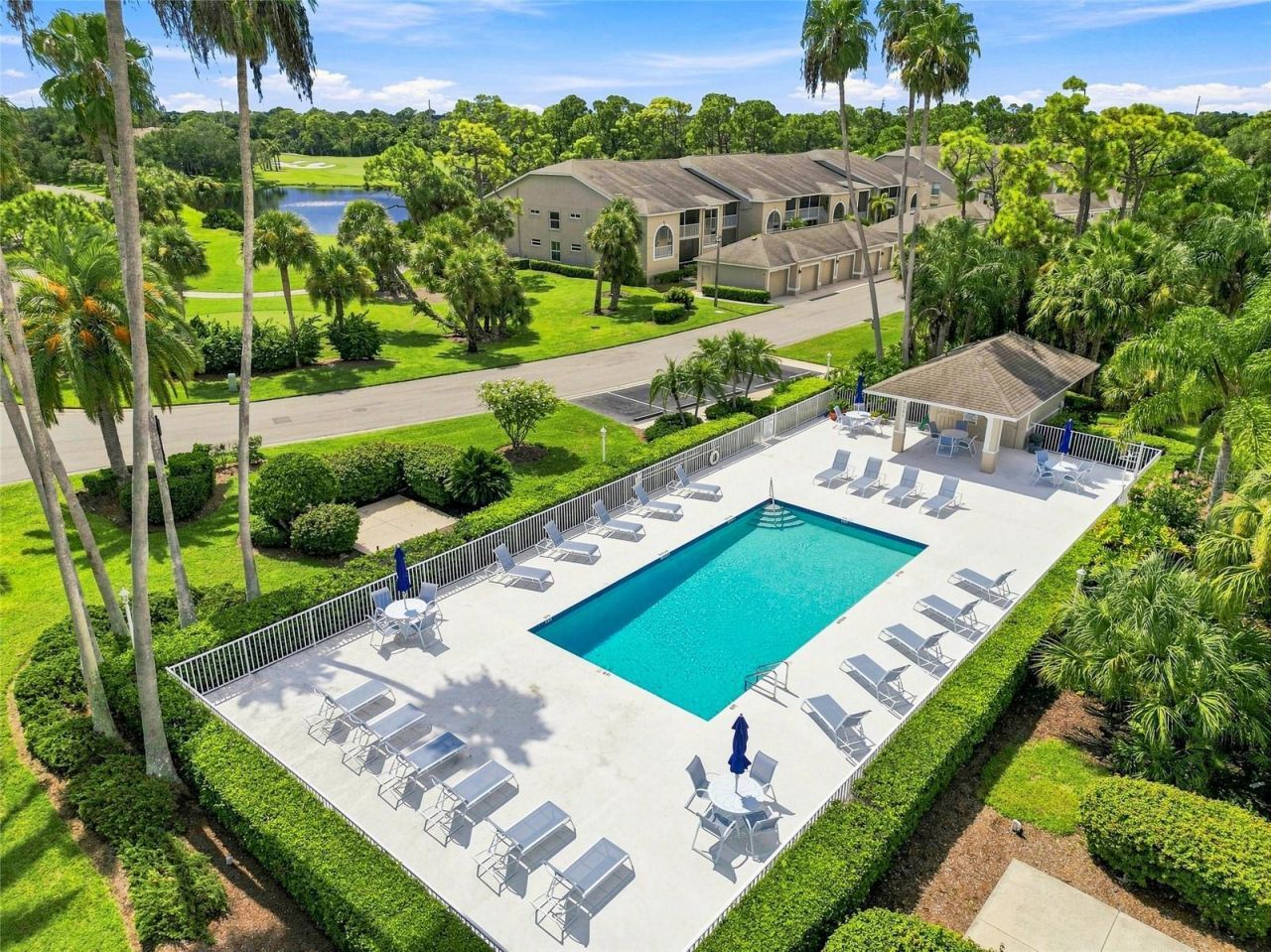 9570 High Gate Drive, Unit 1715, Sarasota, FL 34238 Photo