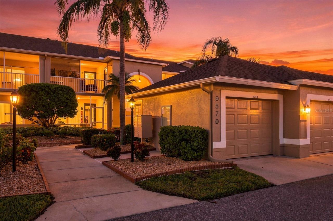 9570 High Gate Drive, Unit 1715, Sarasota, FL 34238 Photo