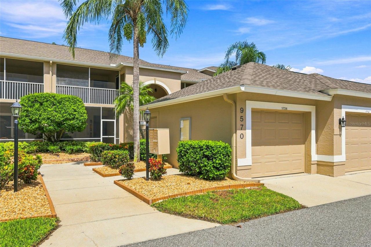9570 High Gate Drive, Unit 1715, Sarasota, FL 34238 Photo