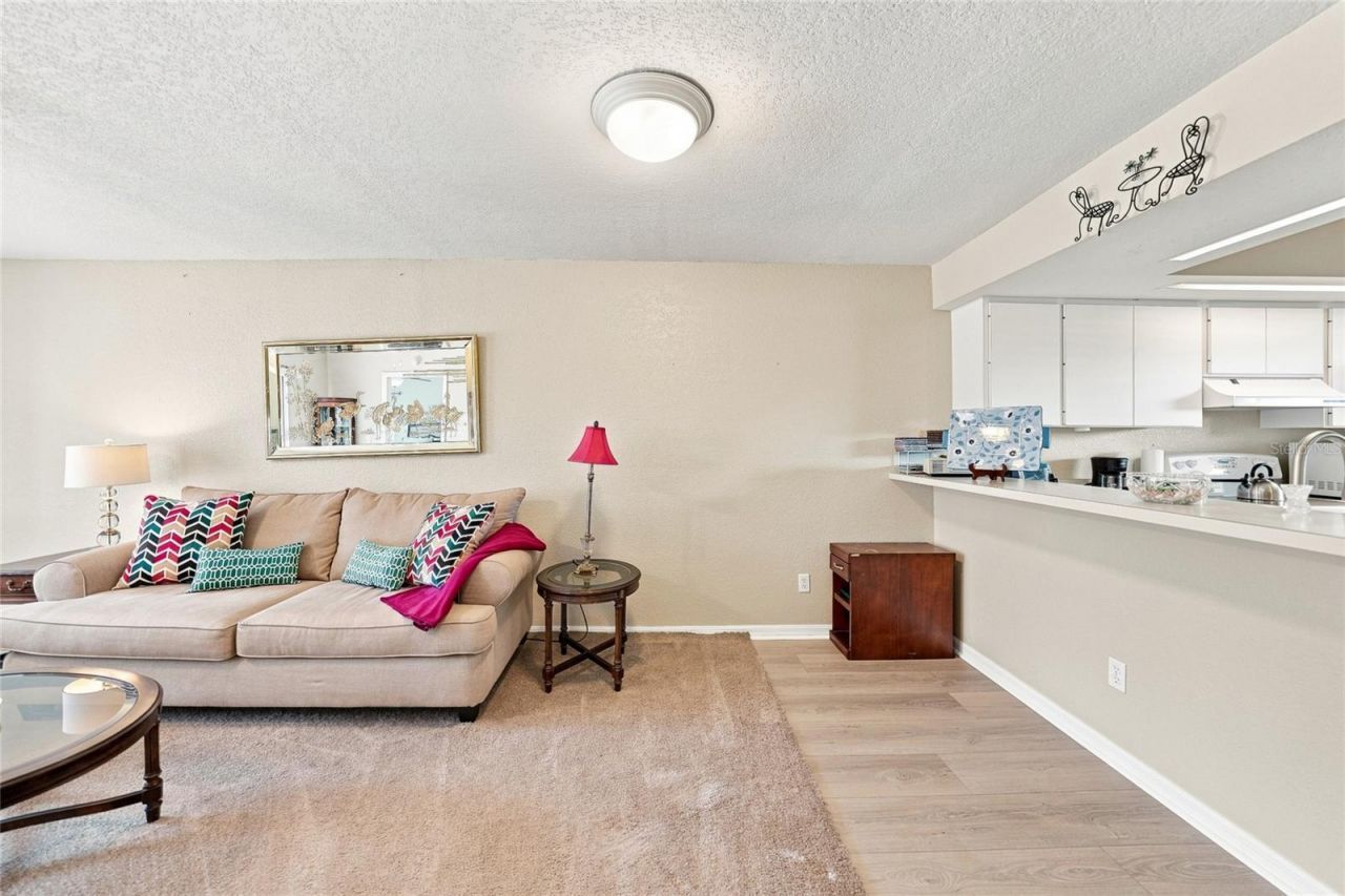 449 Royal Poinciana, Unit 311, Punta Gorda, FL 33955 Photo