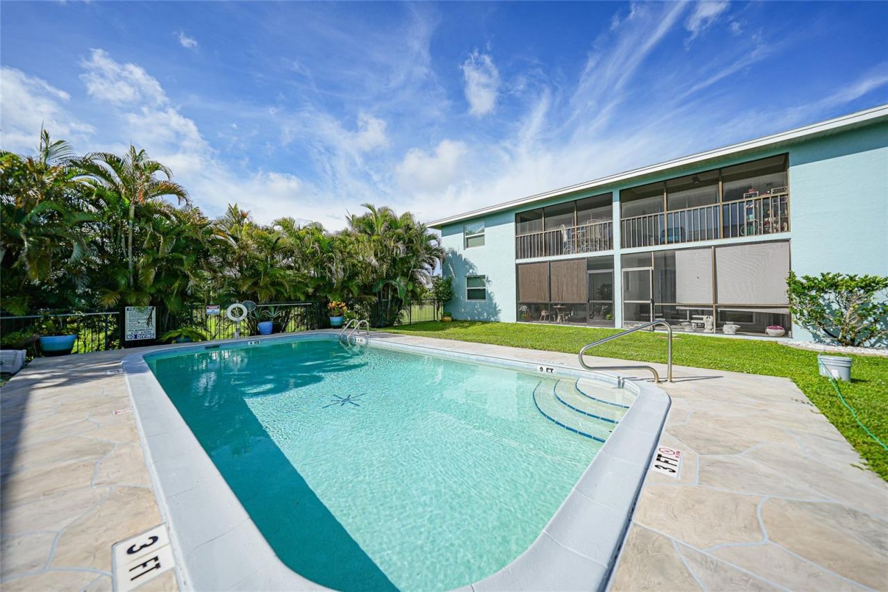 449 Royal Poinciana, Unit 311, Punta Gorda, FL 33955 Photo