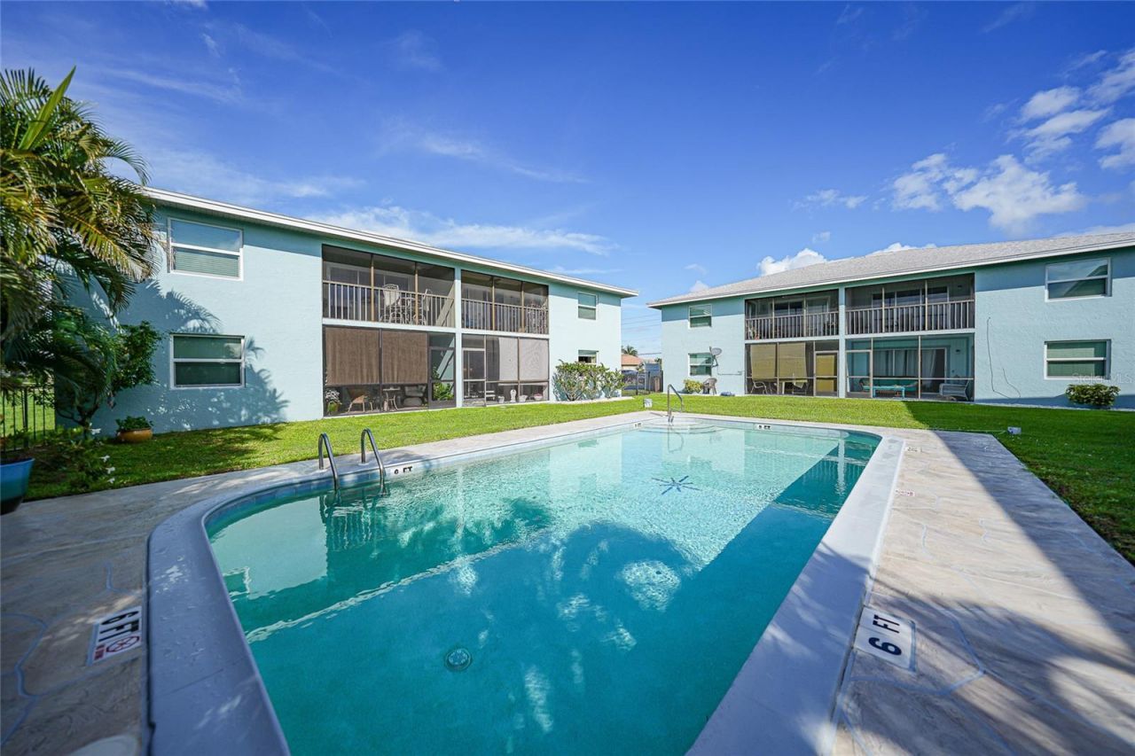 449 Royal Poinciana, Unit 311, Punta Gorda, FL 33955 Photo