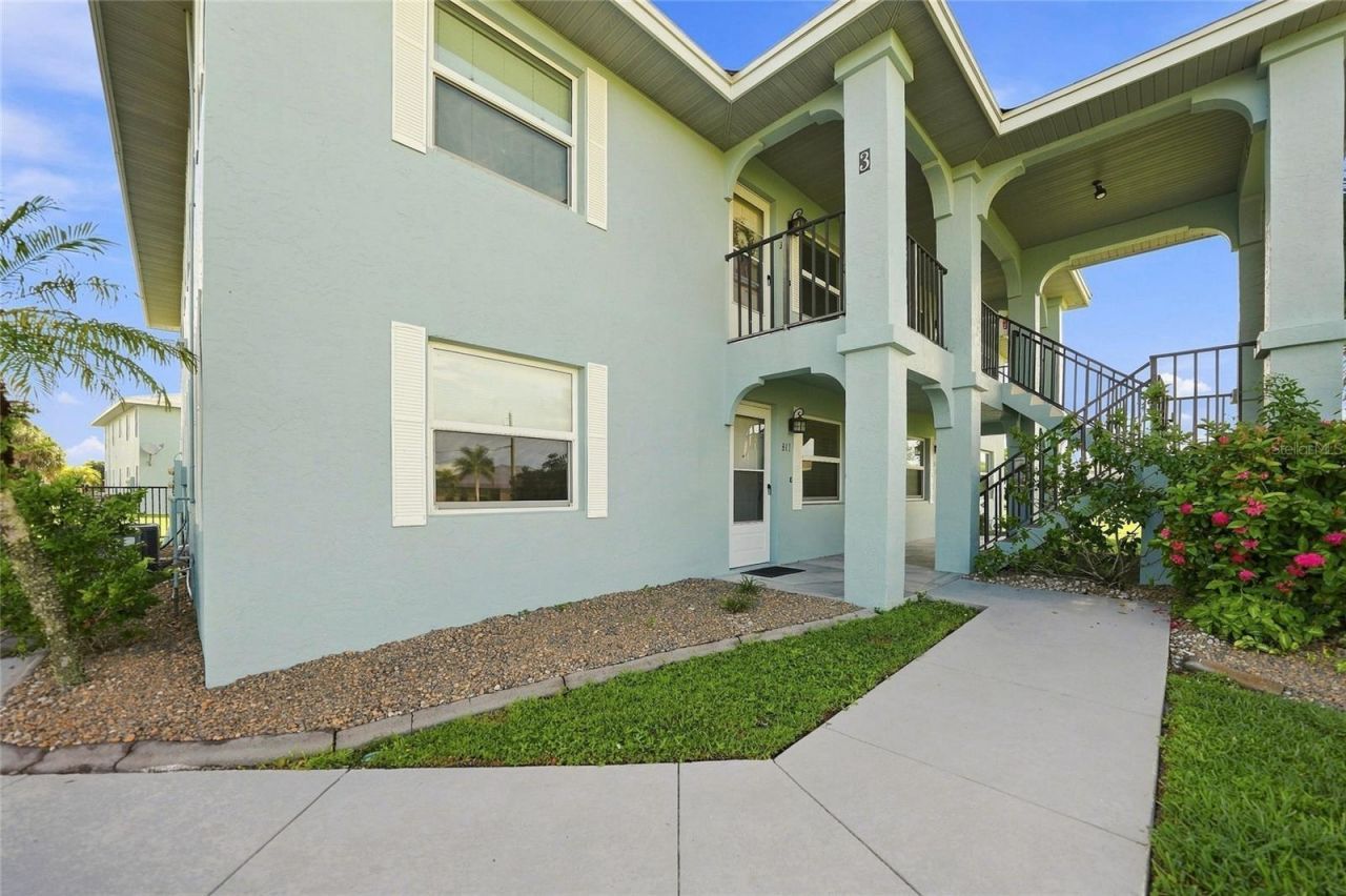 449 Royal Poinciana, Unit 311, Punta Gorda, FL 33955 Photo