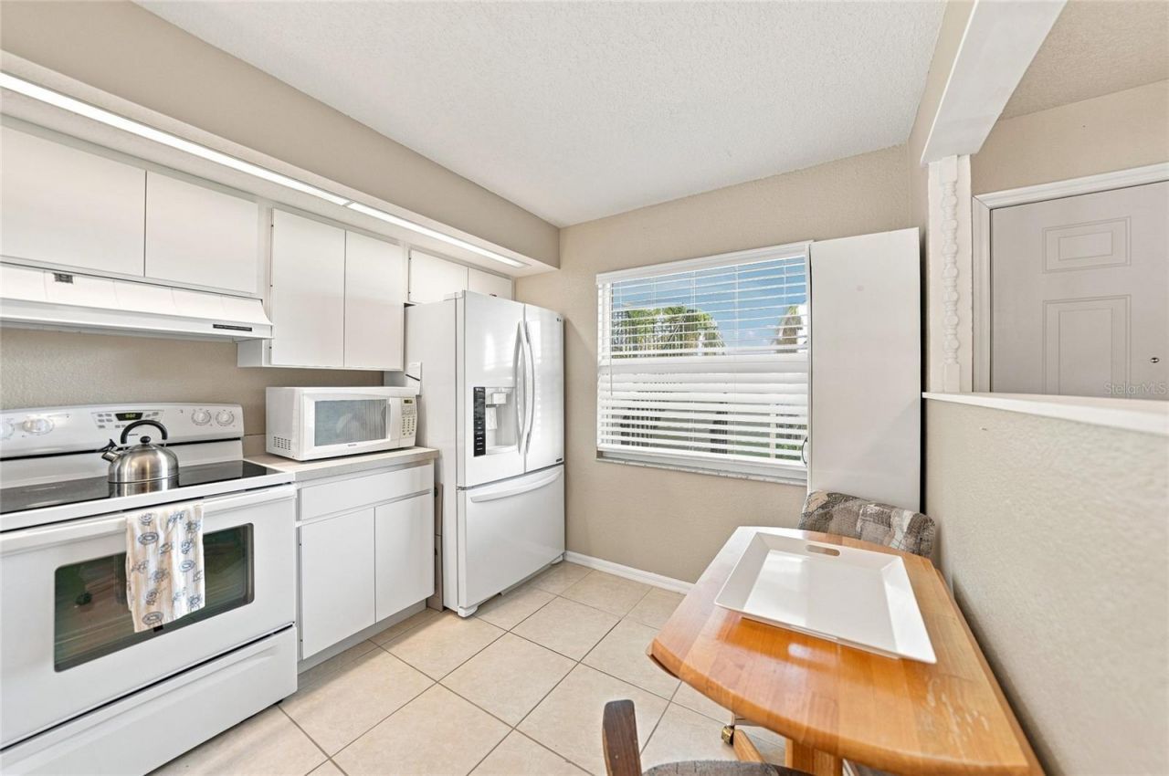 449 Royal Poinciana, Unit 311, Punta Gorda, FL 33955 Photo