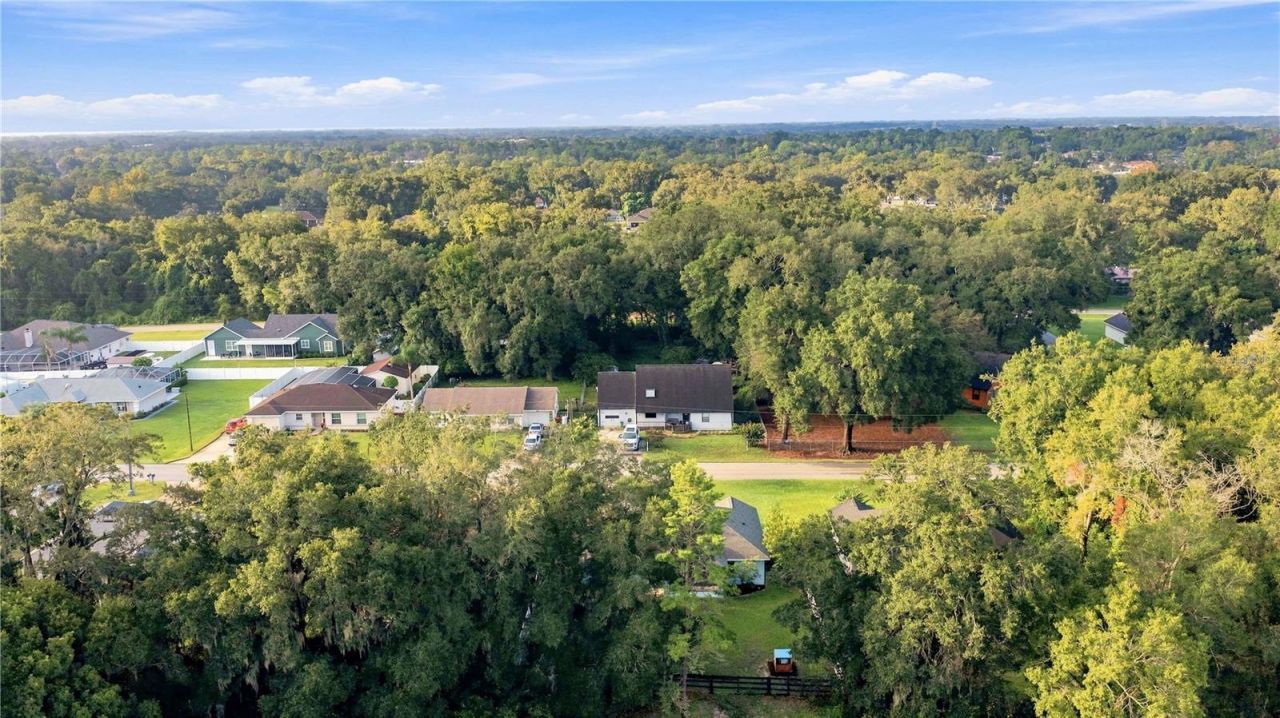 8663 SE 155th Place , Summerfield, FL 34491 Photo