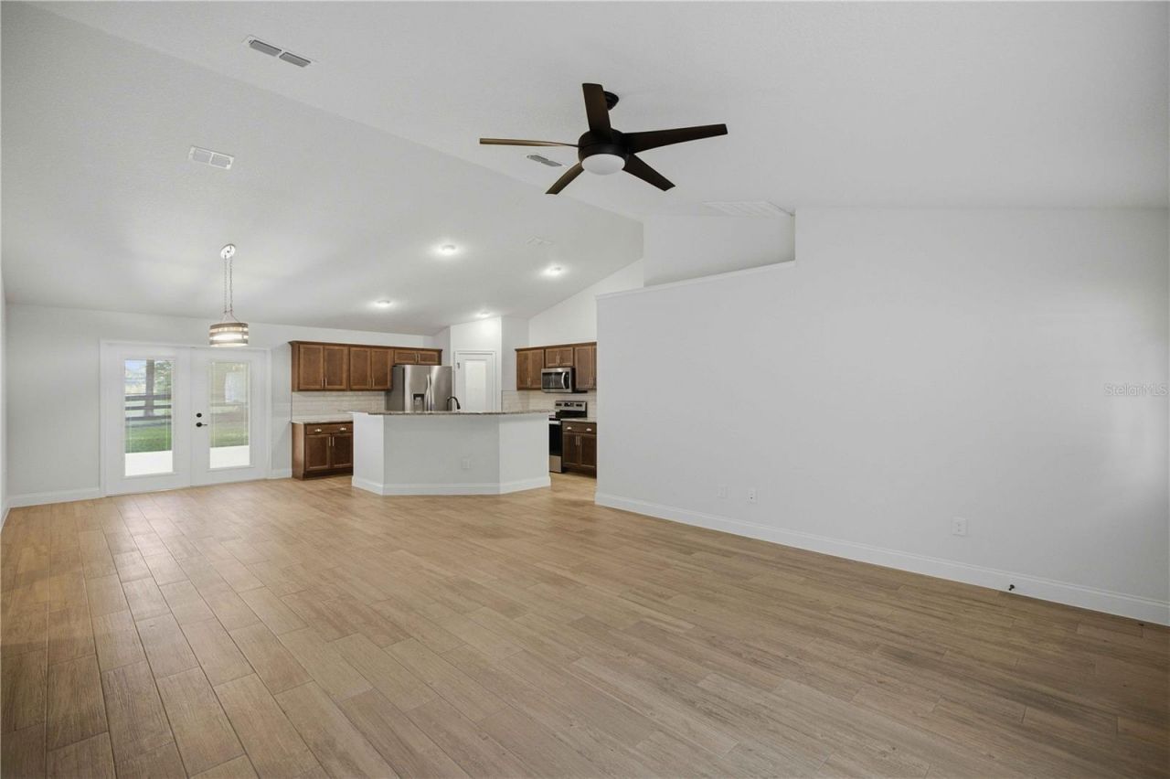 8663 SE 155th Place , Summerfield, FL 34491 Photo