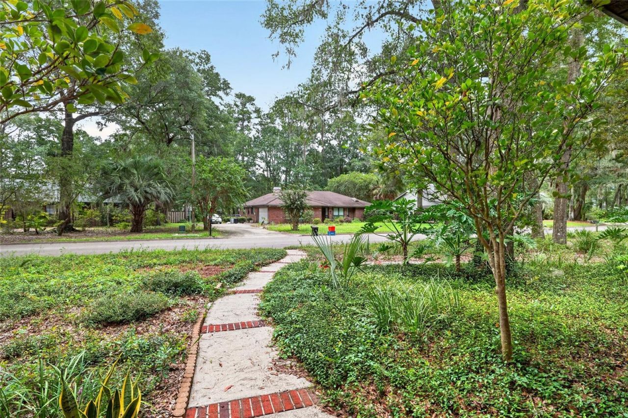 2936 NW 23rd Drive, Gainesville, FL 32605 Photo