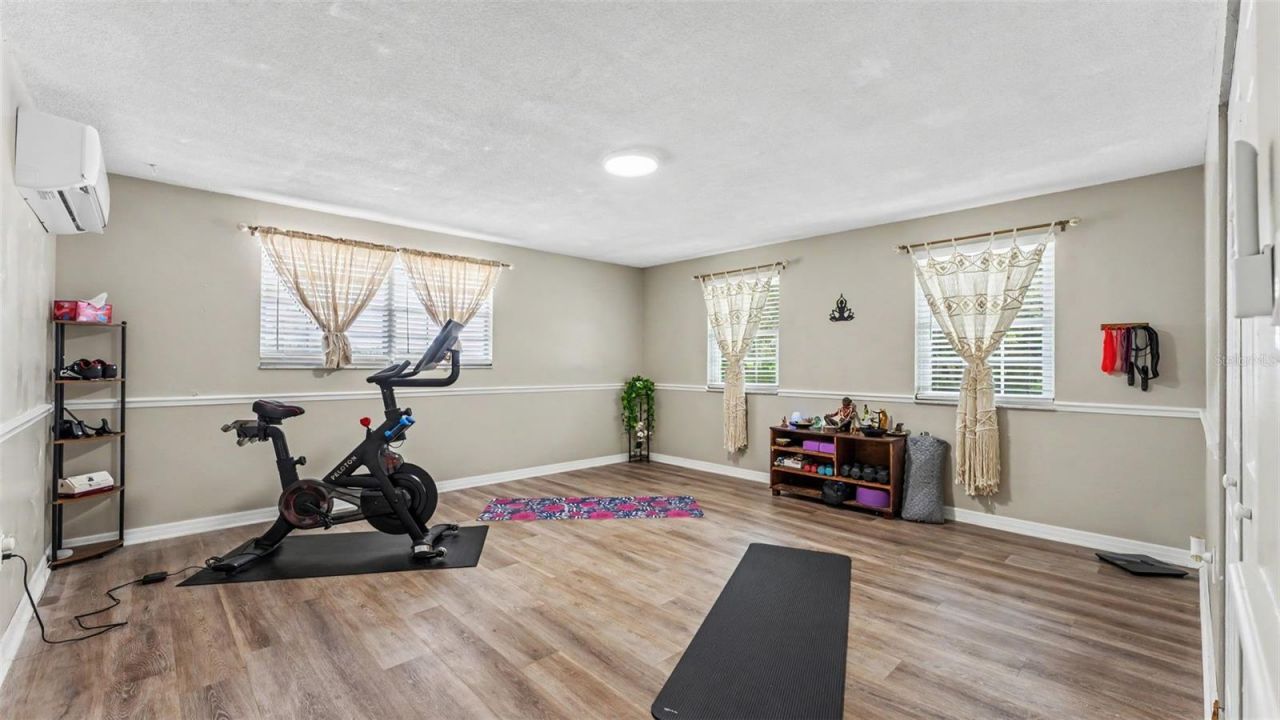 2406 Lake Ella Road, Fruitland Park, FL 34731 Photo