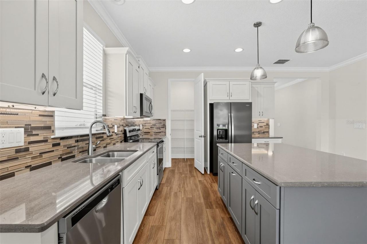 13102 Satin Lily Drive , Riverview, FL 33579 Photo