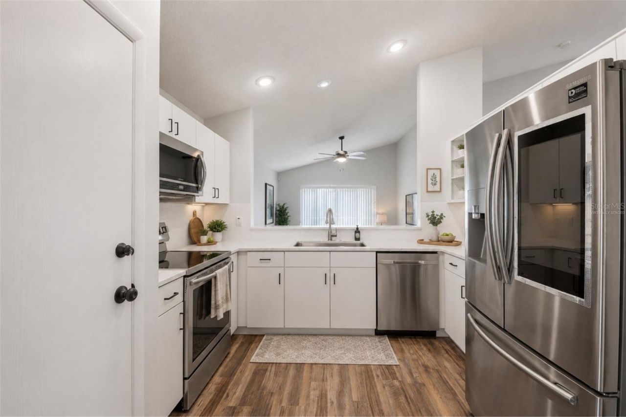 1114 Bloomingdale Drive, Davenport, FL 33897 Photo