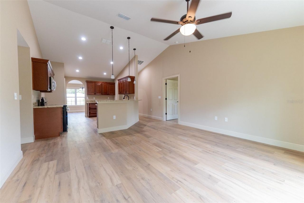7649 SW 137th Court Road , Dunnellon, FL 34432 Photo