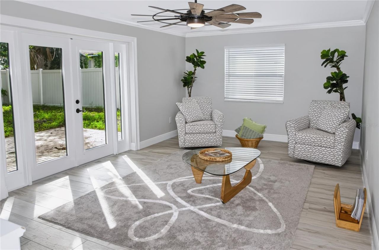 2596 Columbus Way S, Saint Petersburg, FL 33712 Photo