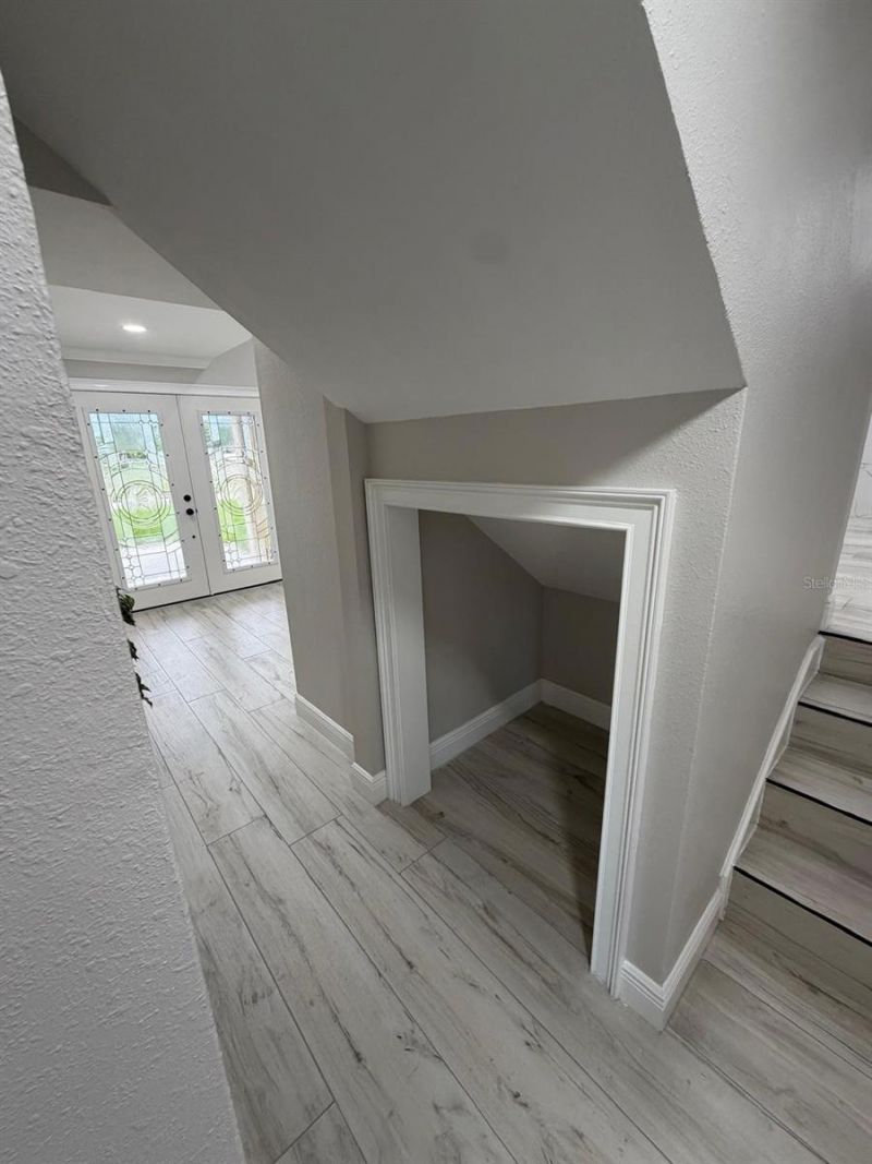 2596 Columbus Way S, Saint Petersburg, FL 33712 Photo