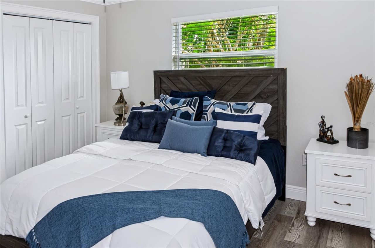 2596 Columbus Way S, Saint Petersburg, FL 33712 Photo