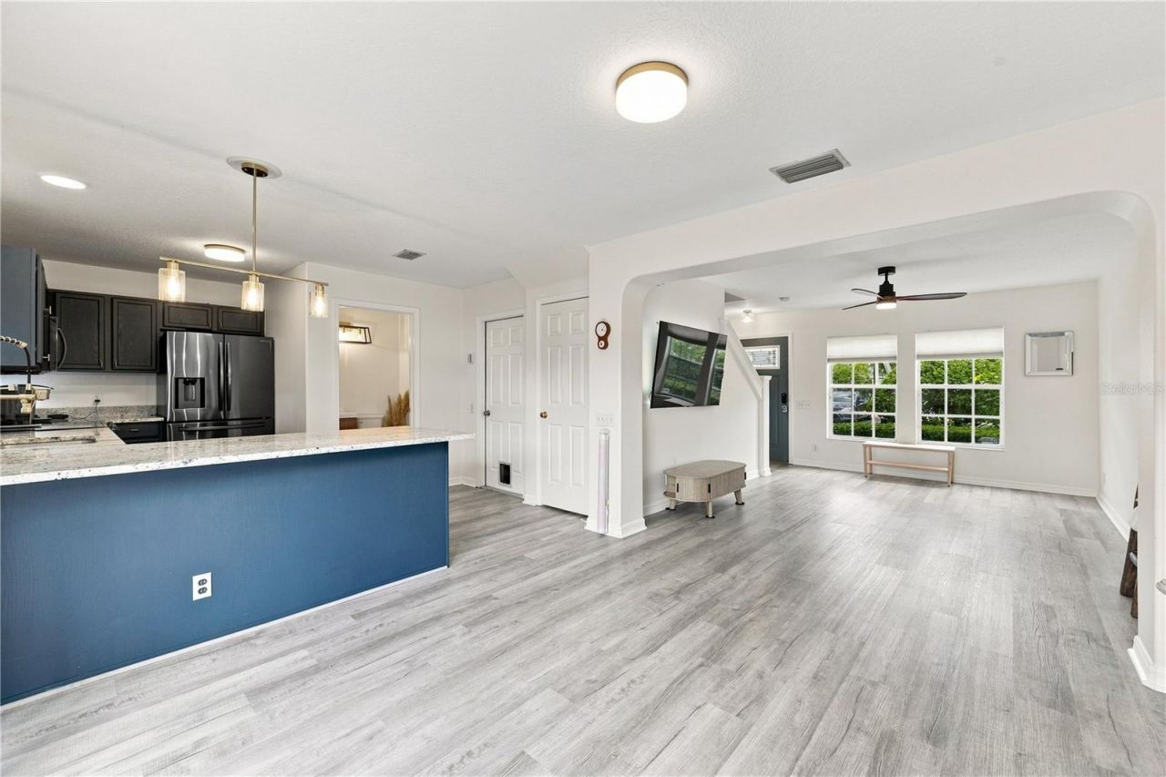 13158 Thoroughbred Loop, Largo, FL 33773 Photo