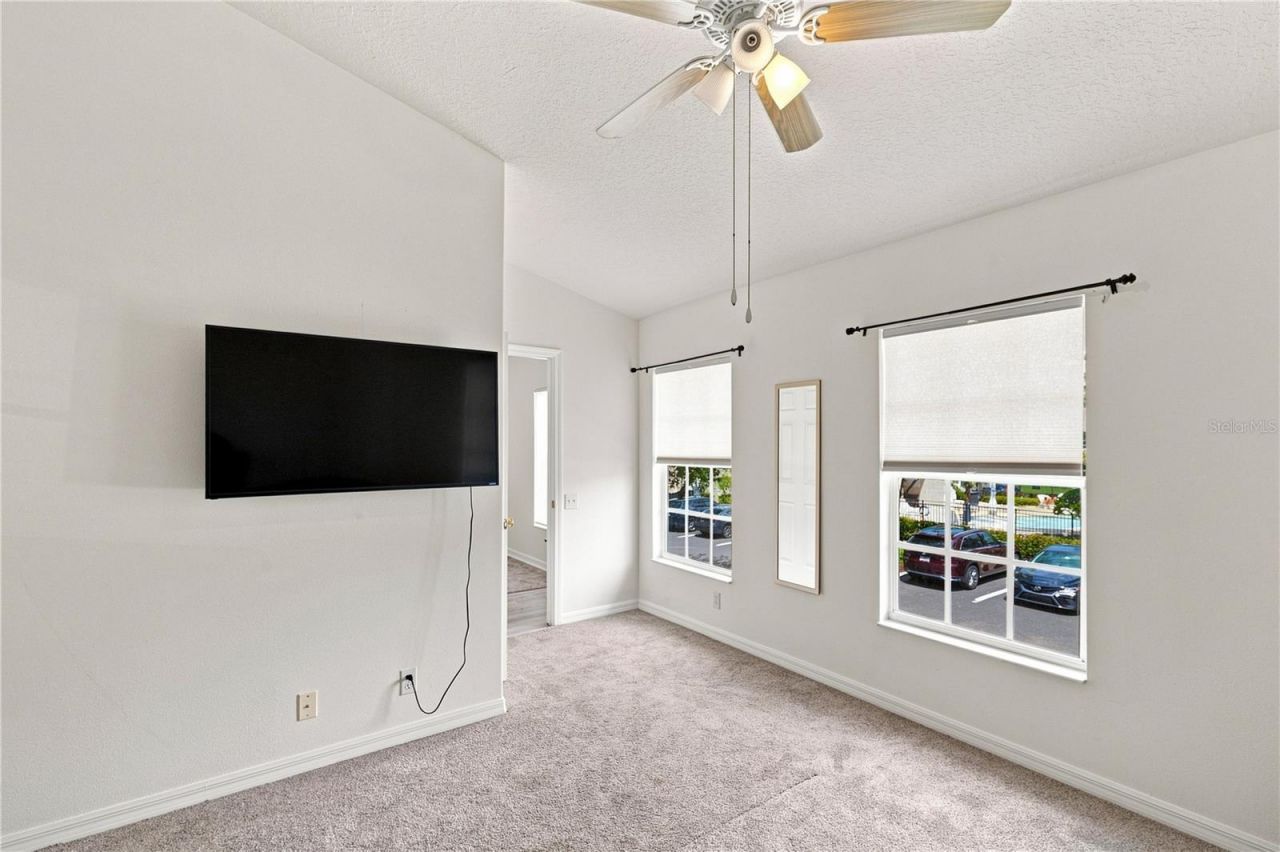 13158 Thoroughbred Loop, Largo, FL 33773 Photo