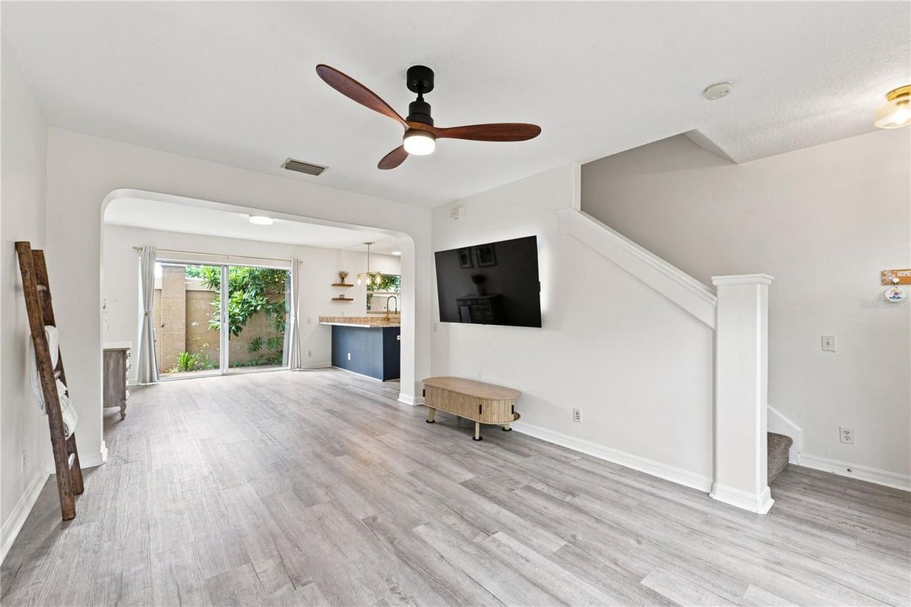 13158 Thoroughbred Loop, Largo, FL 33773 Photo