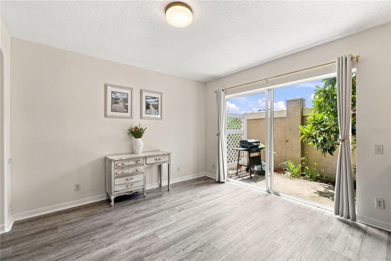 13158 Thoroughbred Loop, Largo, FL 33773 Photo