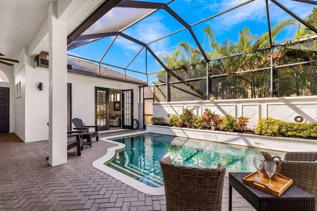7184 Whitemarsh Circle, Bradenton, FL 34202 Photo